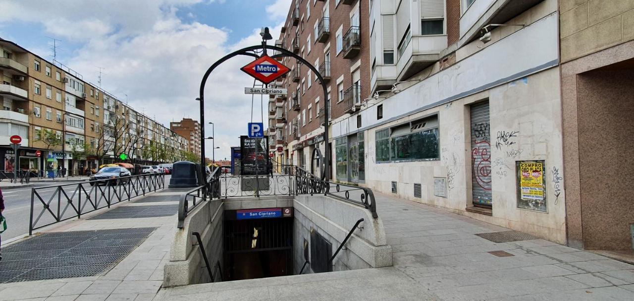 Residencial En Madrid Alquiler De Corta Estancia No Turistico Luaran gambar